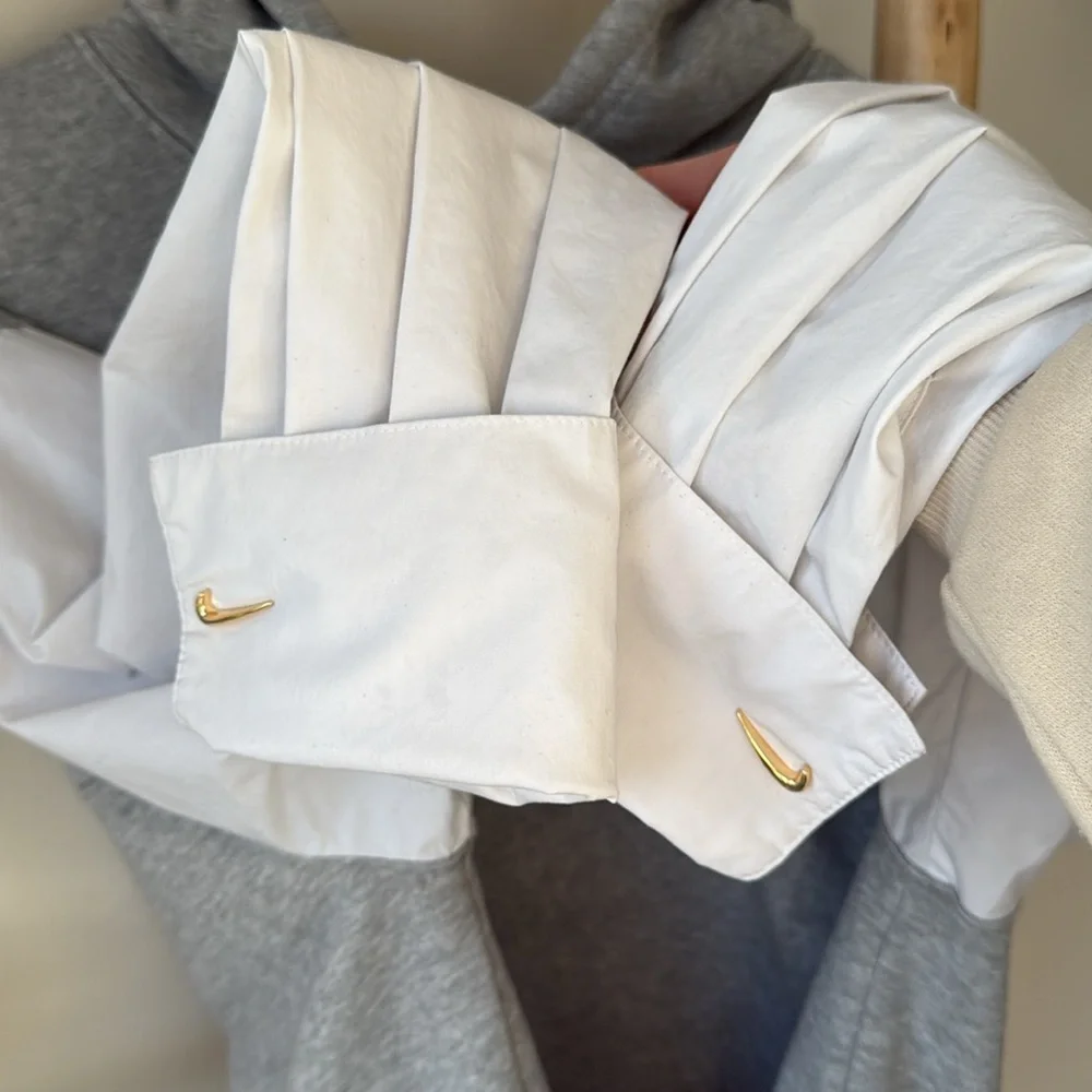 Nike Women's Sportswear Icon Clash Monogram Hoodie in Gray/White Size 1X